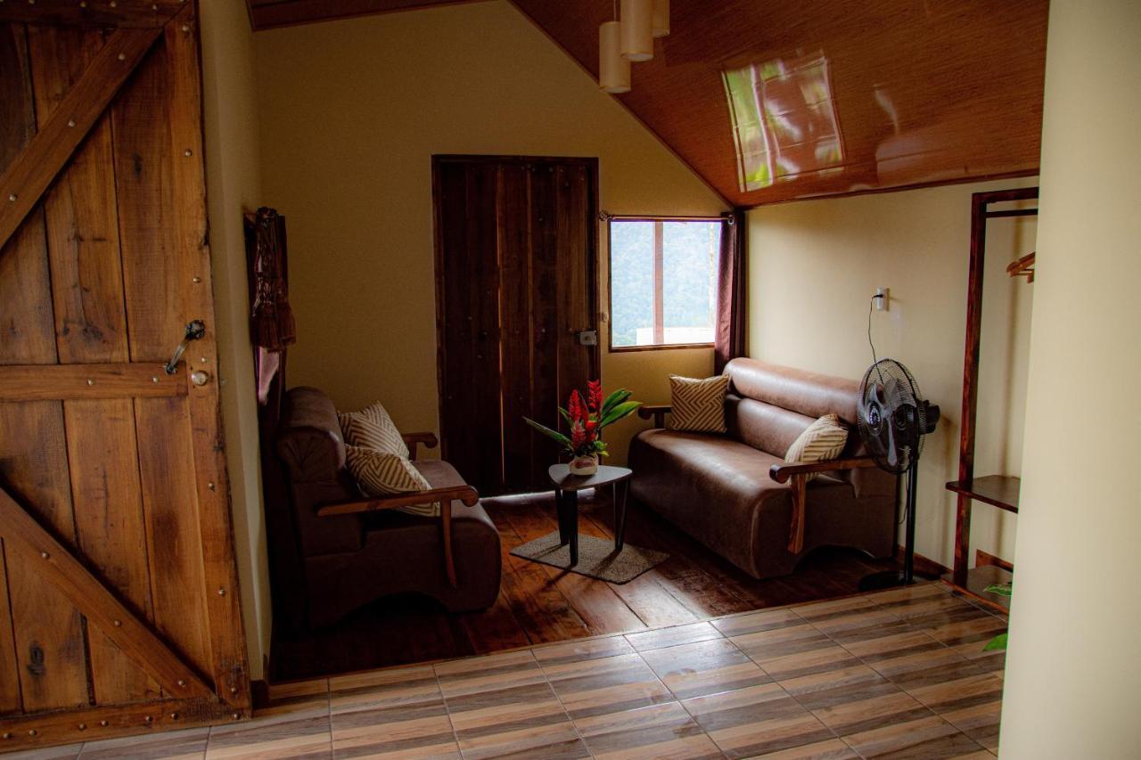 Pacuare Mountain Lodge Tres Equis Extérieur photo