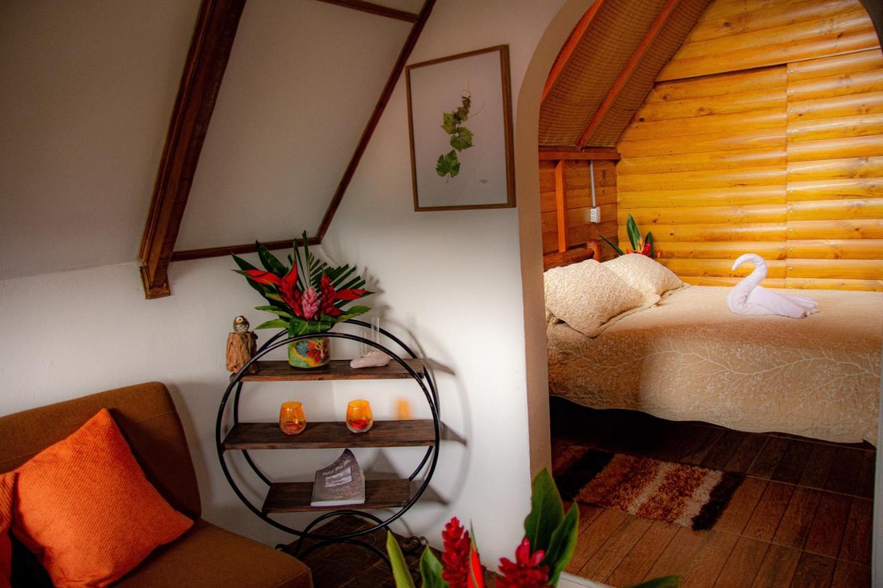 Pacuare Mountain Lodge Tres Equis Extérieur photo