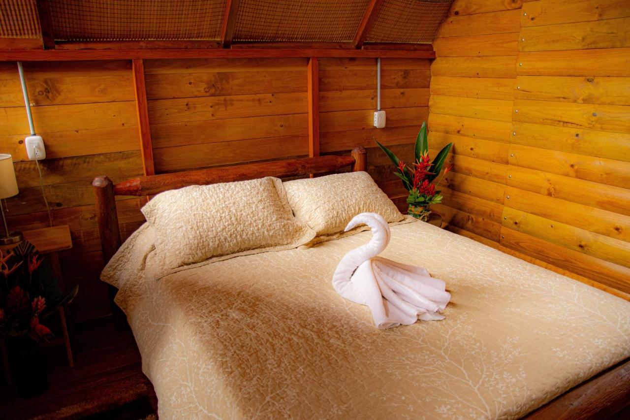 Pacuare Mountain Lodge Tres Equis Extérieur photo