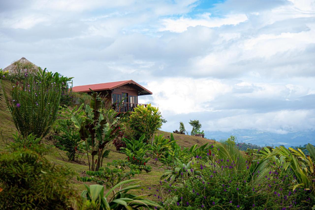 Pacuare Mountain Lodge Tres Equis Extérieur photo