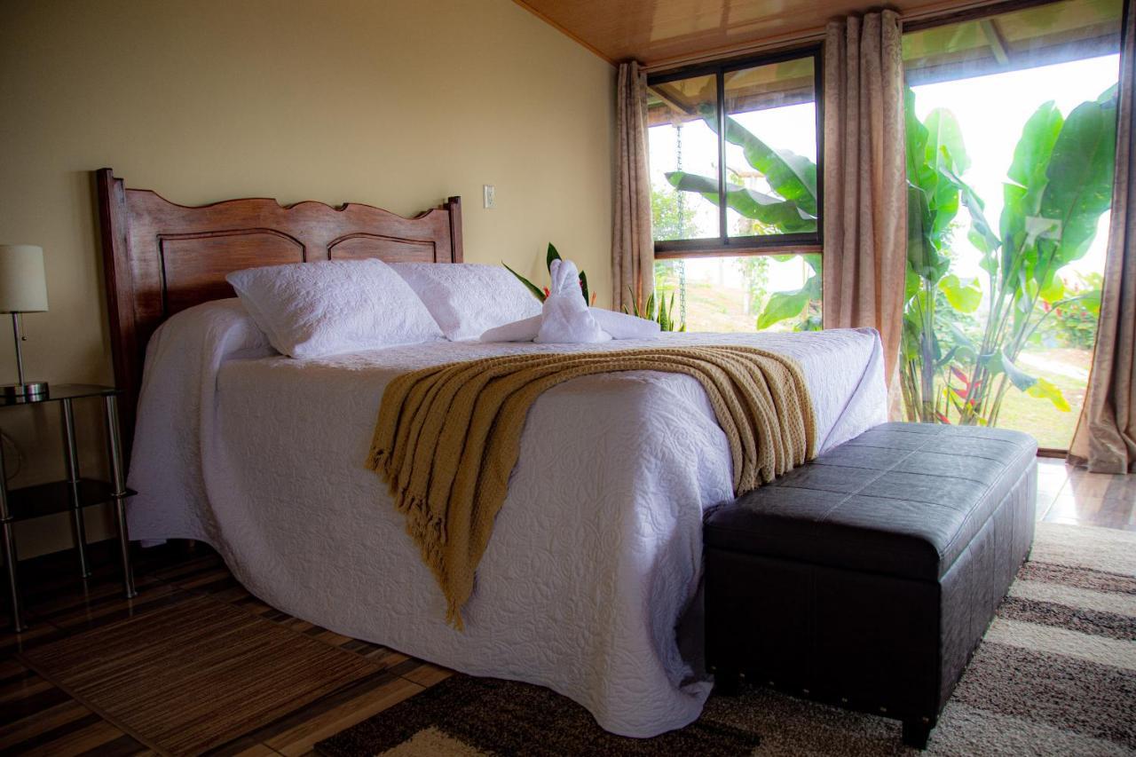 Pacuare Mountain Lodge Tres Equis Extérieur photo