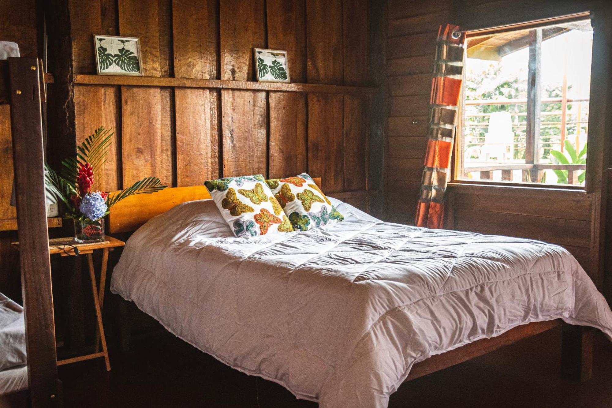 Pacuare Mountain Lodge Tres Equis Extérieur photo